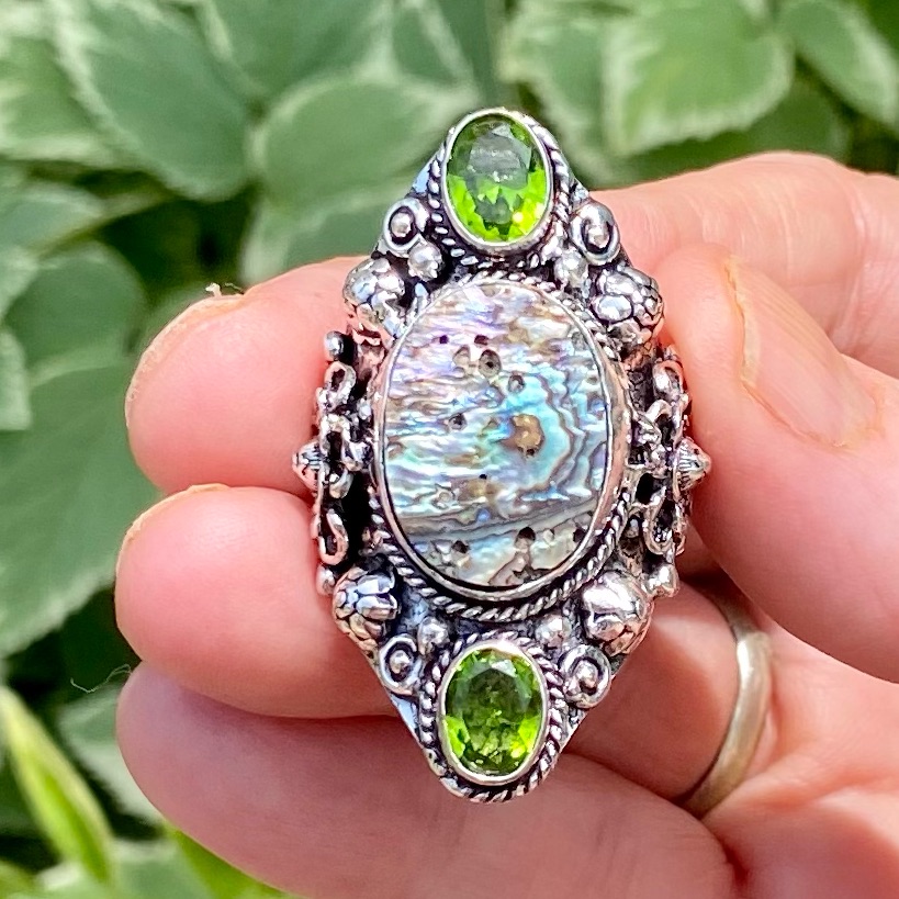 Stunning Abalone Shell & Sterling Silver Handcrafted Ring Size 9